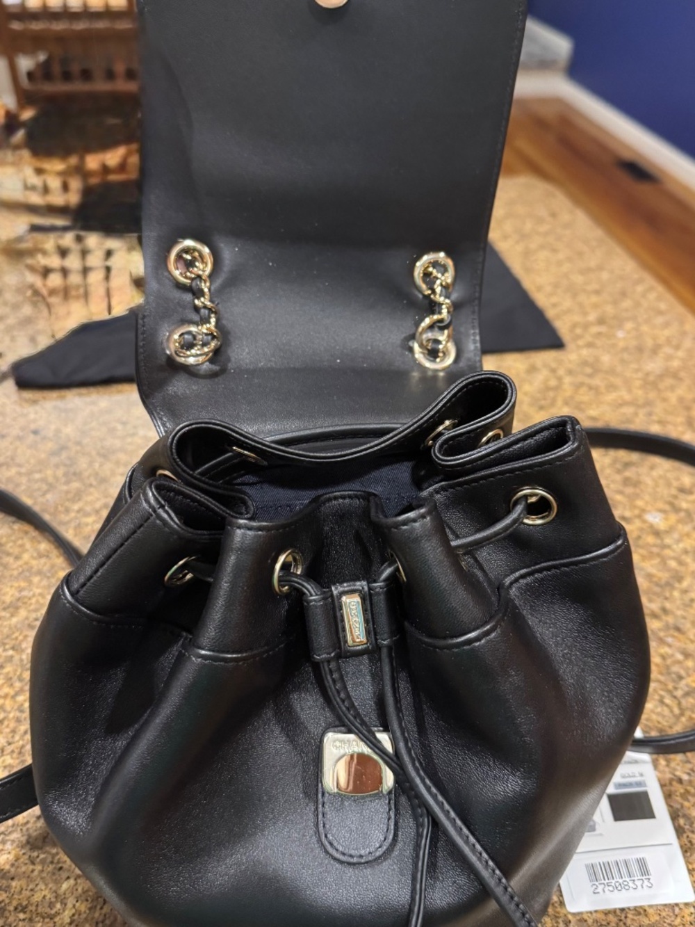 Chanel backback - Picture 3 of 16